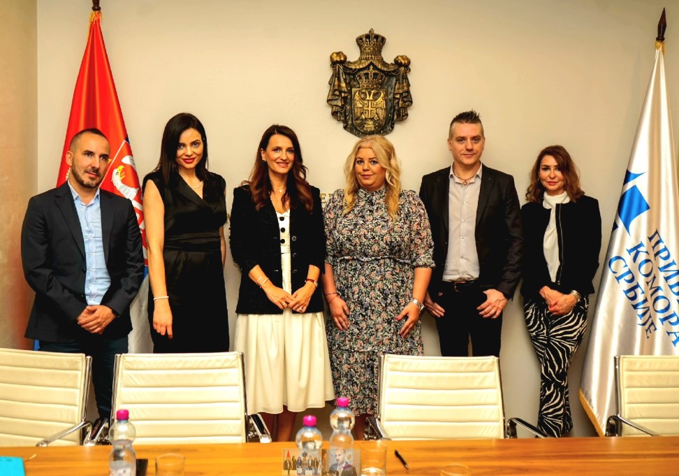 3,2,1-Srbija: Počela kampanja “Osnažena žena-jača porodica!